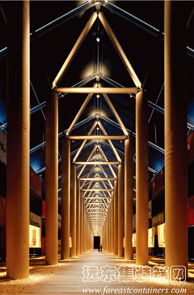 集裝箱建筑： Nomadic 集裝箱博物館的內部